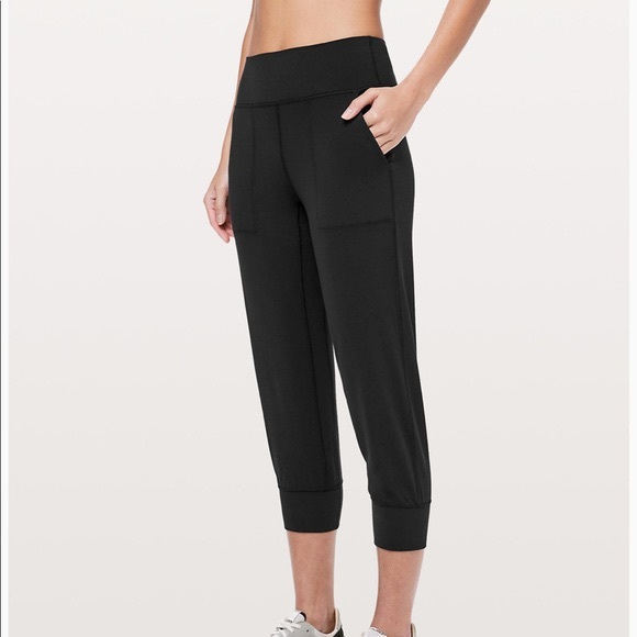 lululemon align crop joggers